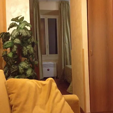 Re Di Roma Rooms 3*