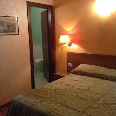 Re Di Roma Rooms 3* Rome